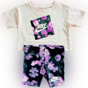 Brand New Baby Girl Nike Outfit, 12M